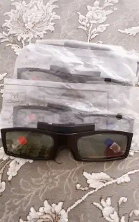 عینک سه بعدی