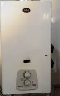 آبگرمکن دیواری لورچ
