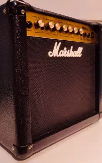امپ(امپلیفایر)گیتار الکتریک Marshall MG15CDR