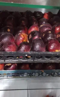 دو سبد انجیر
