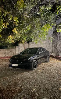 کی‌ ام‌ سی J7