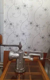 چرخ گوشت دستی