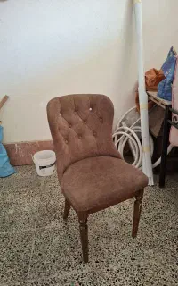 صندلی چوبی