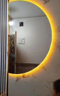 آینه قدی