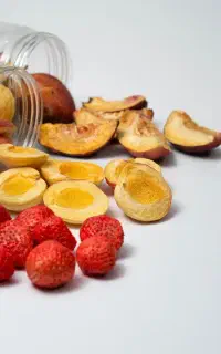 میوه خشک پفکی