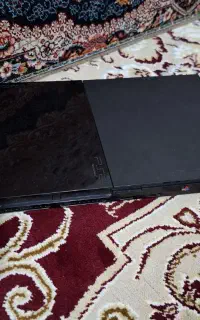 فروش فوری سونی ۲ با تمام متعلقات با دو دسته فابریک