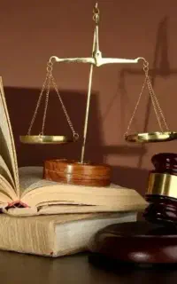 خدمات تخصصی وکالت و مشاوره حقوقی