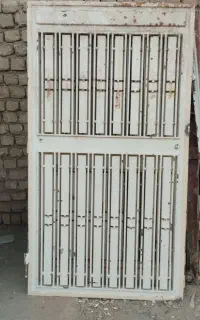 درب اهنی و حفاظ