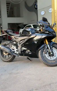 یاماها R15 1403