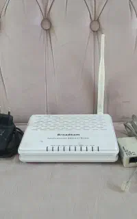 مودم ADSL  سالم با لوازم کامل