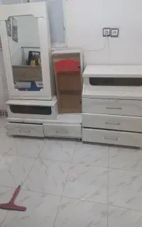 میز آرایشی ۴ تیکه