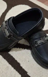 کفش و بوت باقیمت عالی