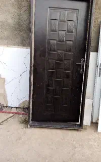 درب چوبی اتاق خواب ودرب ورودی یوپی وی سی تک لنگه