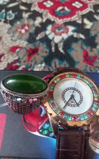فروش ساعت طلایی خوشگل با یه انگشتر