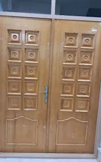 درب اتاق و سالن