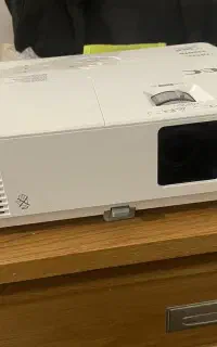 ویدئو پروژکتور FHD اداری/آموزشی NEC V302H