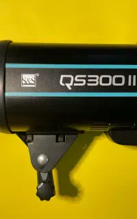 فلاش عکاسی s&sQS300ll