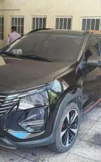 ام وی ام X33 کراس