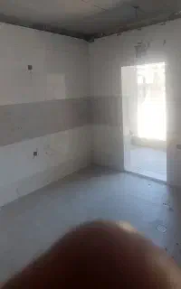 استخدام نیرو جهت سرامیک کف
