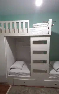 تخت دو طبقه