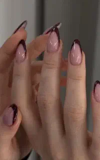 تخفیف کاشت ناخن