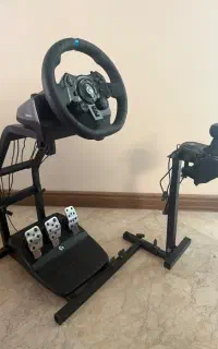 فرمان بازی g923 logitech + دنده + پایه