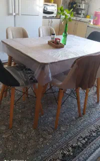 میز ناهارخوری