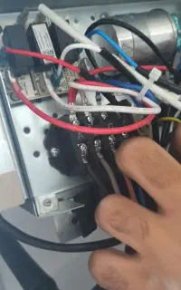 عیب یابی وتعمیرات برق