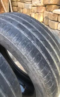 یک جفت لاستیک دنا