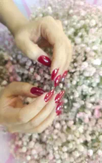 کاشت ناخن با تخفیف ۵۰درصدی