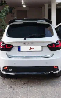 کوییک R پلاس اتومات فول سقف مشکی 1402