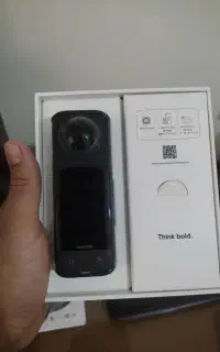 دوربین اینستا 360 مدل x4