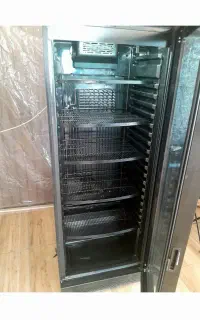 یخچال در حد نو، نصف قیمت