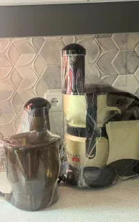 ابمیوه گیری و قهوه ساز در حد نو