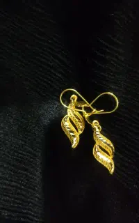 طلا گوشواره ۲۰۰بالا تابلو