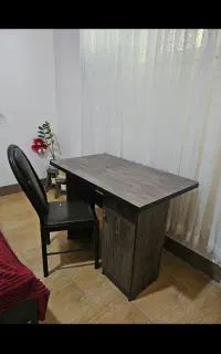 میز و صندلی مطالعه