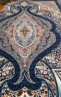 فروش دو عدد  قالی دوازده متری