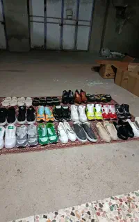 فروش فوری کفش کتونی و صندل دخترانه و دنپایی