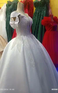 مزون عروس ماه بانوگل