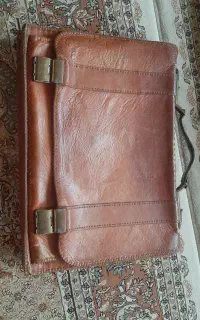 کیف چرم طبیعی گاوی دست دوز