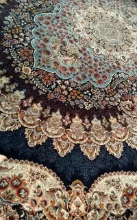 یک تخته فرش 12 متری دستبافگونه