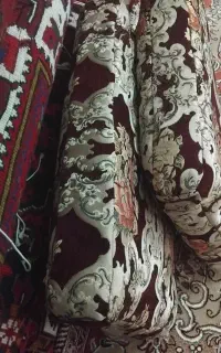 پشتی  سنتی دست دوز