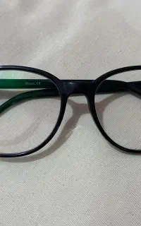 عینک مطالعه طبی