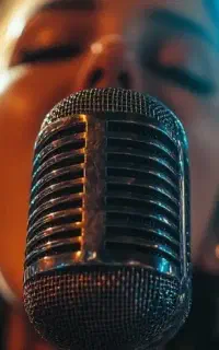آموزش تخصصی آواز و خوانندگی