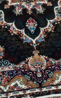 فرش ۶ متری نو نو اصلن پا نخورده