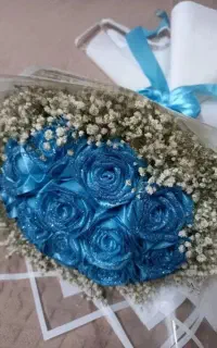 دسته گل ربانی باکس گل هدیه کادویی ماندگار