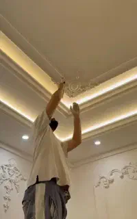 گچبری قاب بندی دیوار  گچبری پیش ساخته دستی