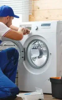 تعمیرکار نصب تعمیرات تخصصی ماشین لباسشویی درمحل
