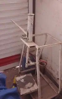۷ عدد کپسول گاز با ۱عدد دستگاه پیک نیک پز کن