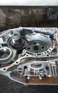 تعمیرات گیربکس های اتوماتیک و دستی با ۶ماه گارانتی